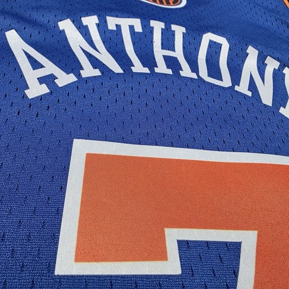 Carmelo Anthony Knicks Jersey 2XL Mitchell & Ness Swingman 2010-11 NWT - Picture 6 of 8